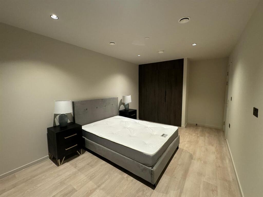 Bedroom.jpeg