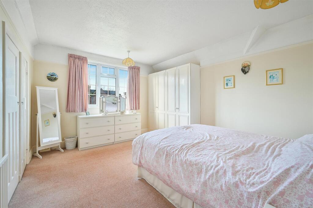 SALISBURY ROAD, 26- (13).jpg