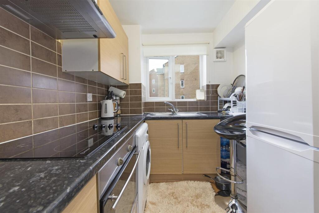 51656 Hi res (10).jpg