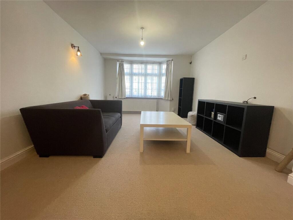 Through Lounge