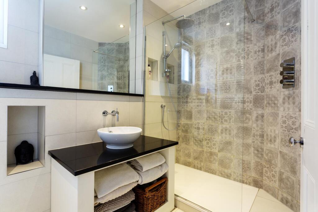 3b451538e31240d4984d5c4e8b5caee7_87b7856de14d44448