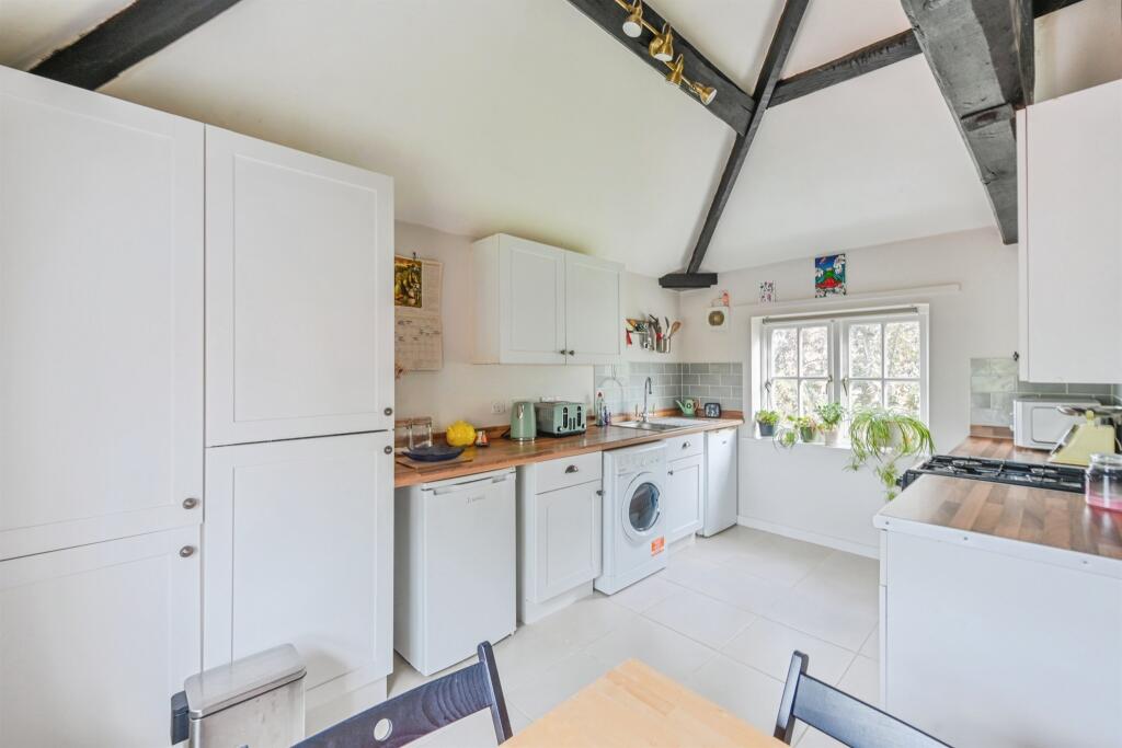 Kitchen Diner: