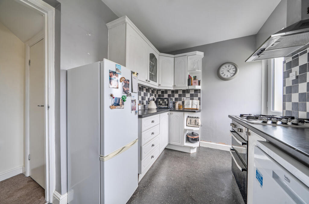 1384816-5-6929ad3...