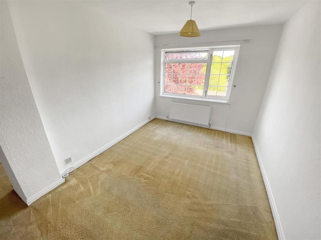Bedroom One.jpg