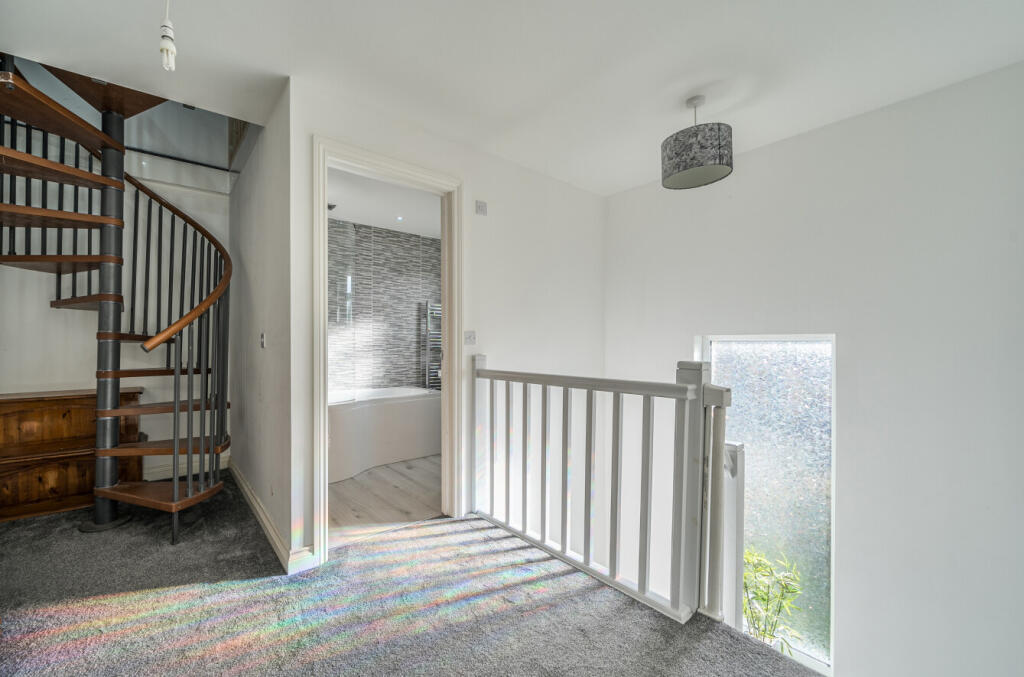 1377305-8-6911e19...