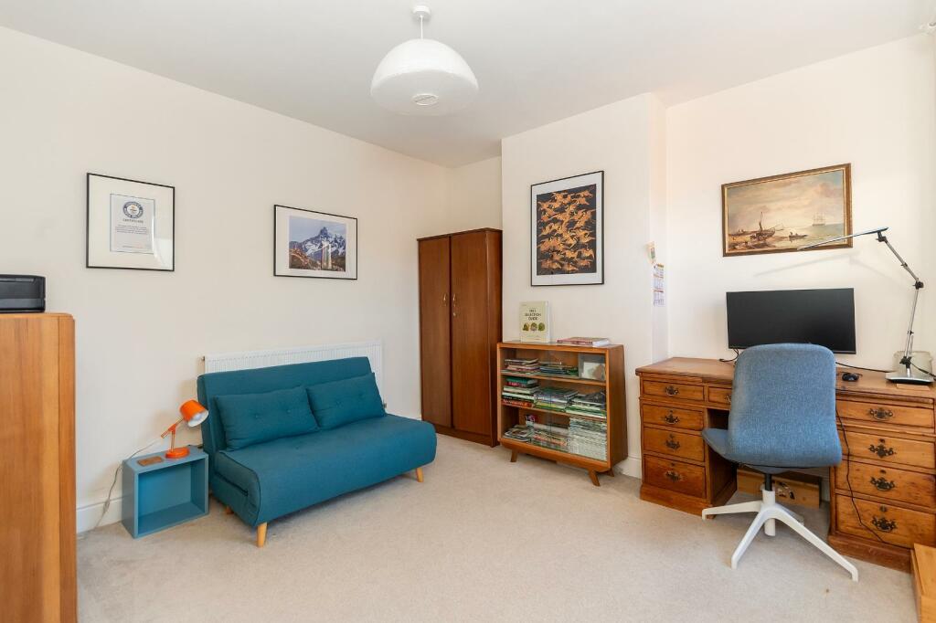 8O6RHD - Bedroom G.jpg