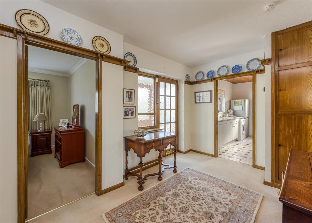 71 Bratch Lane-Hall (3).jpg