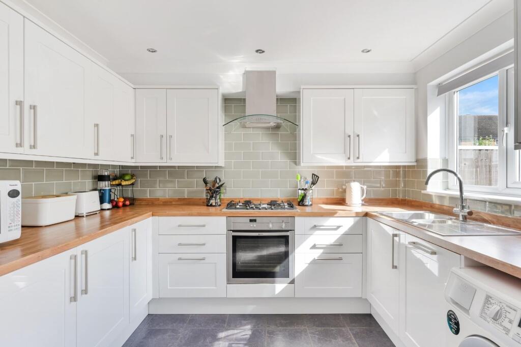 WHITEGATE WAY (2).jpg