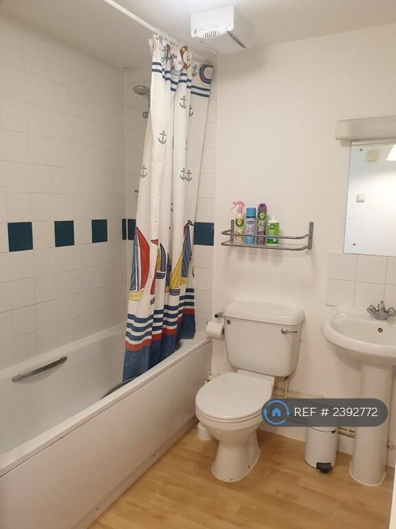 Main Bathroom