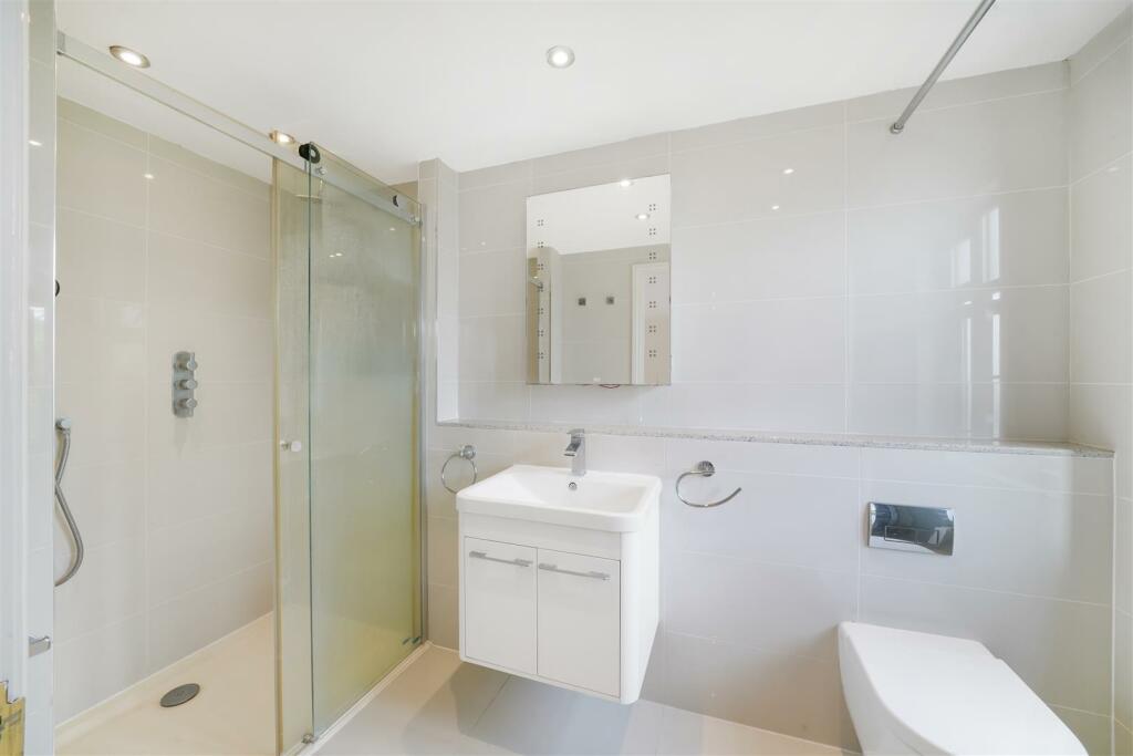 16 Greenford Road - i7jsvby3vPGE1LAnny3r.jpg