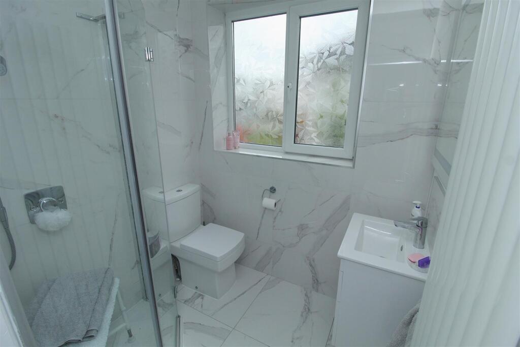 New Fitted Shower Room (2024)