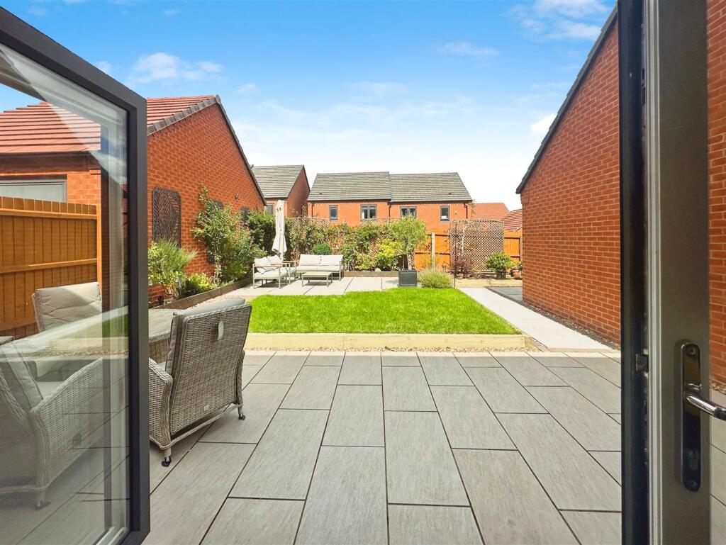 92bd3680--4474-9976-1B4CE4FA3B98-58724-000014603E4