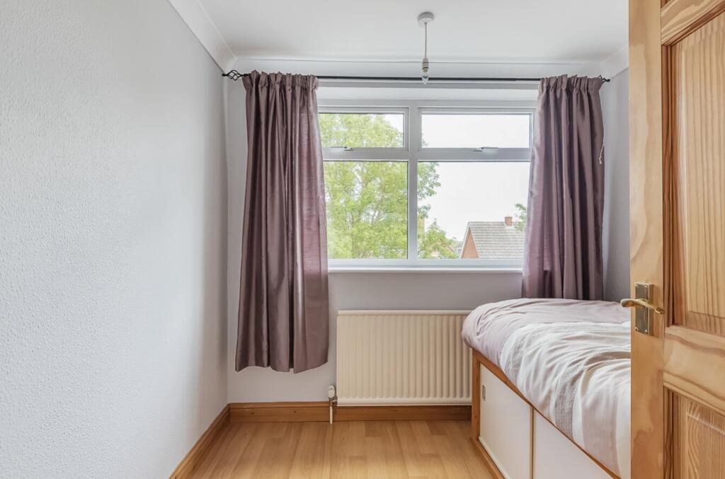 1330866-14-6889fee464aac