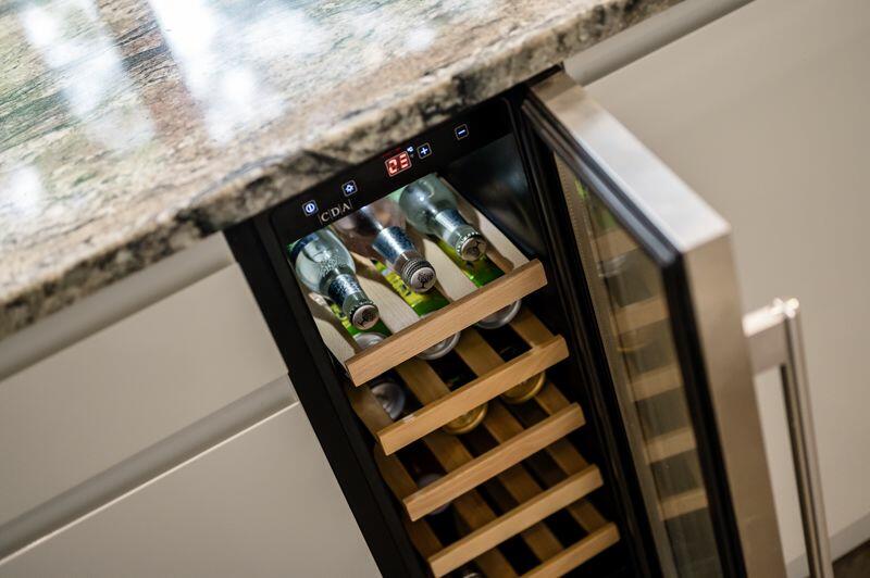 Wine O'Clock