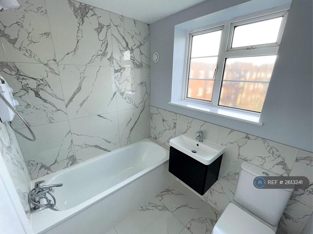 New Bathroom With Underfloor Heat 