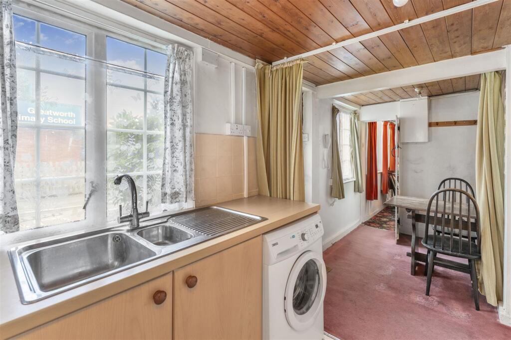 Jerash, Greatworth-6.jpg