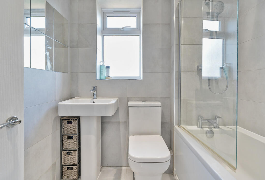 1329067-19-687e24...