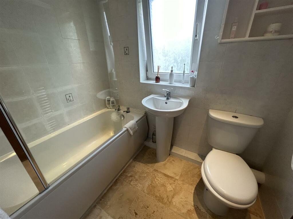 BATHROOM &amp; WC