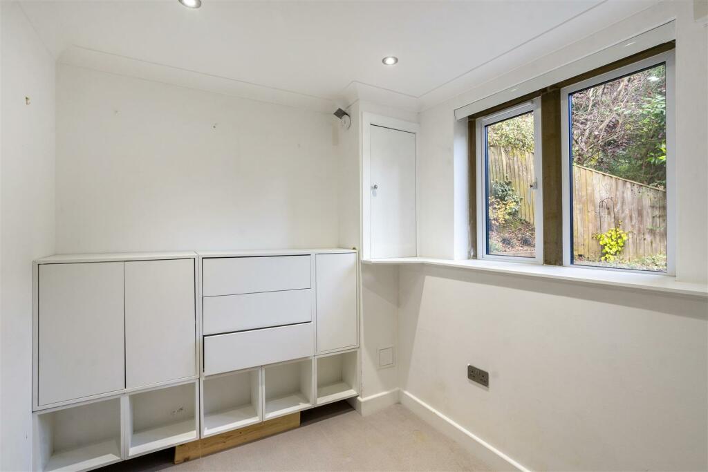 79931_Woodside-Kings-Mill-Lane (17).jpg