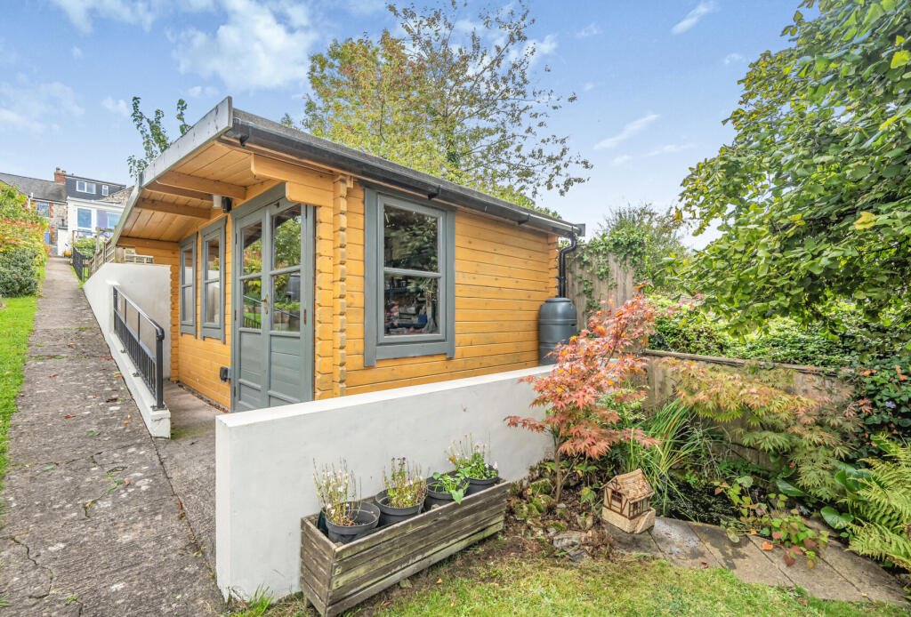 1354156-6-68c4376...