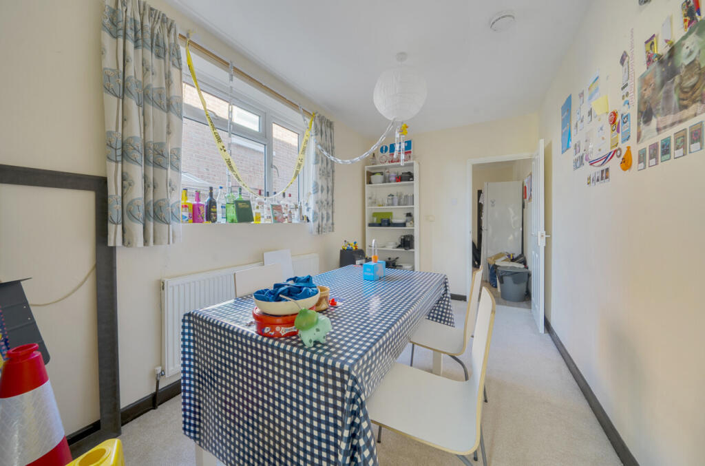 28-681e2c1fa18a2-...