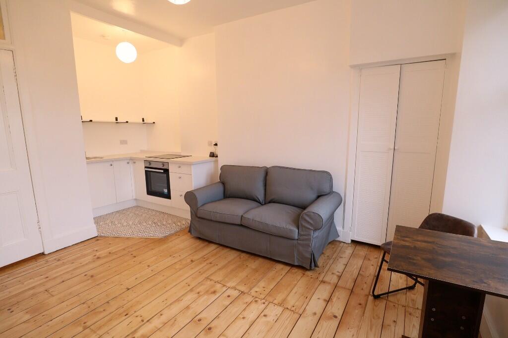 Lounge 2
