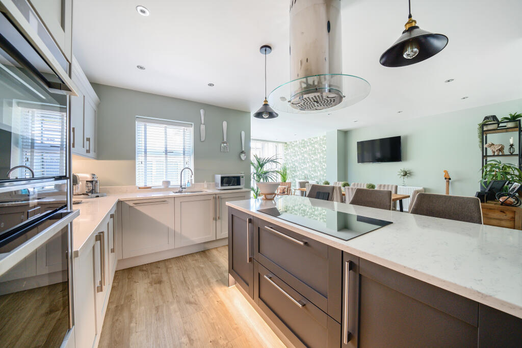 1312882168541aeae3a6a