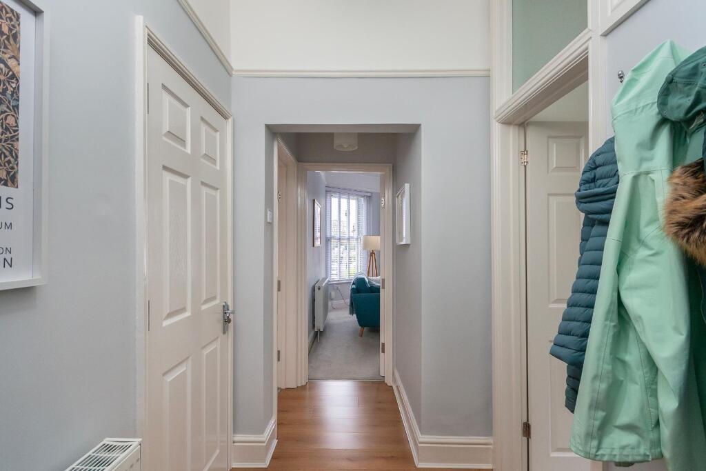 F1F0F1CRSA - Hallway B.jpg