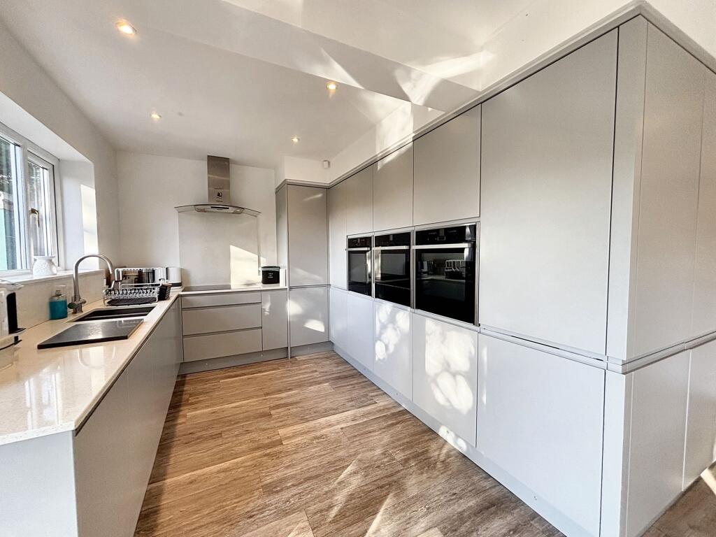 Kitchen/Diner/Family Room