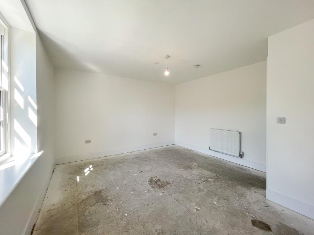 Bedroom1 (2)