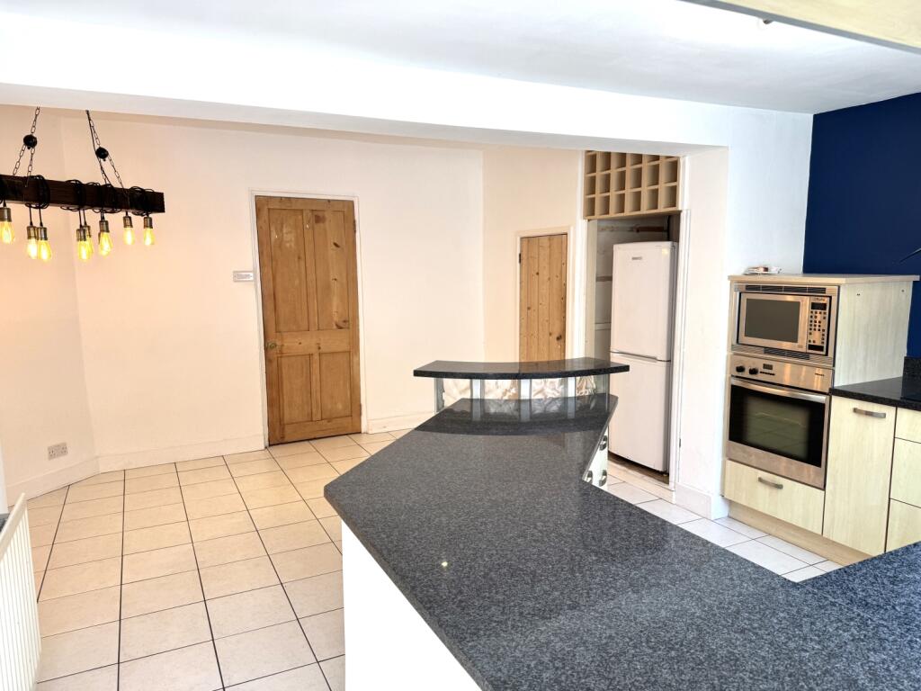 Kitchen (4)