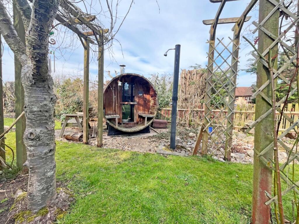 Garden2.jpg