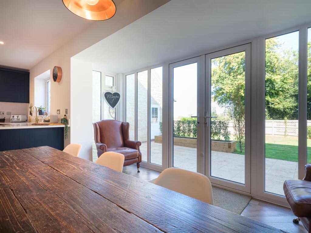 31 Studley Gardens-39.jpg