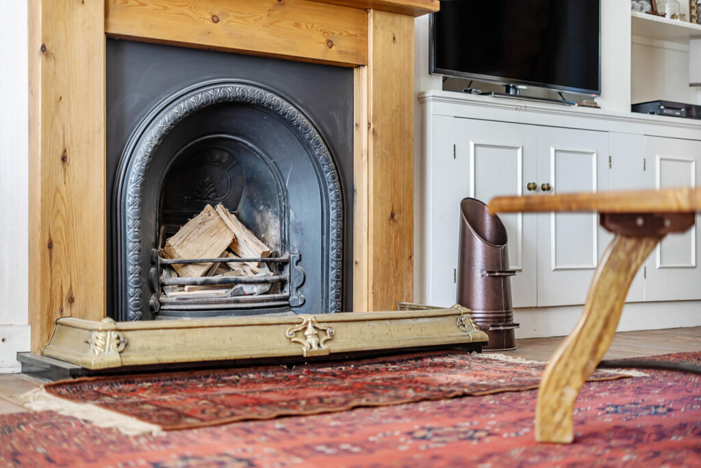 1321468-15-686ff3...