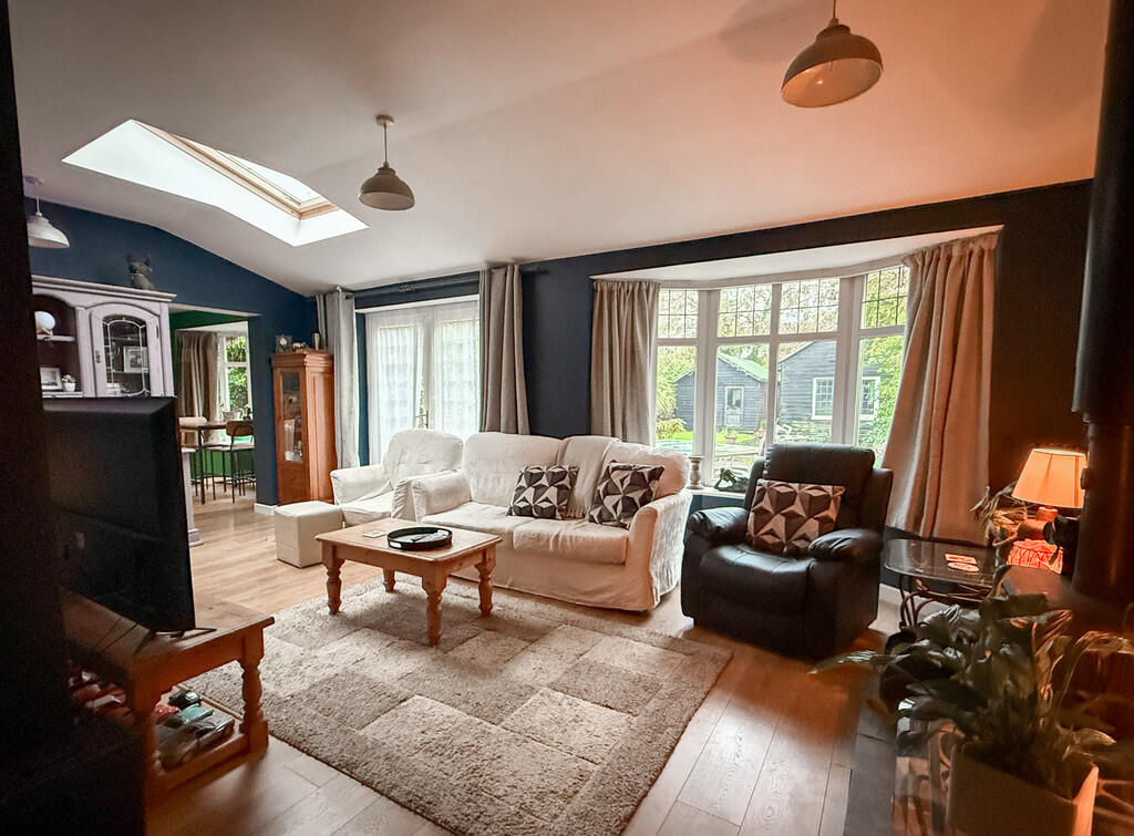 20251029_14421769...