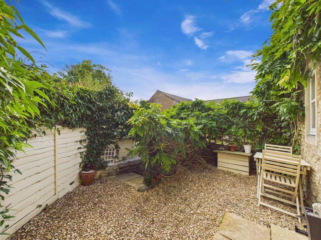 Courtyard Garden