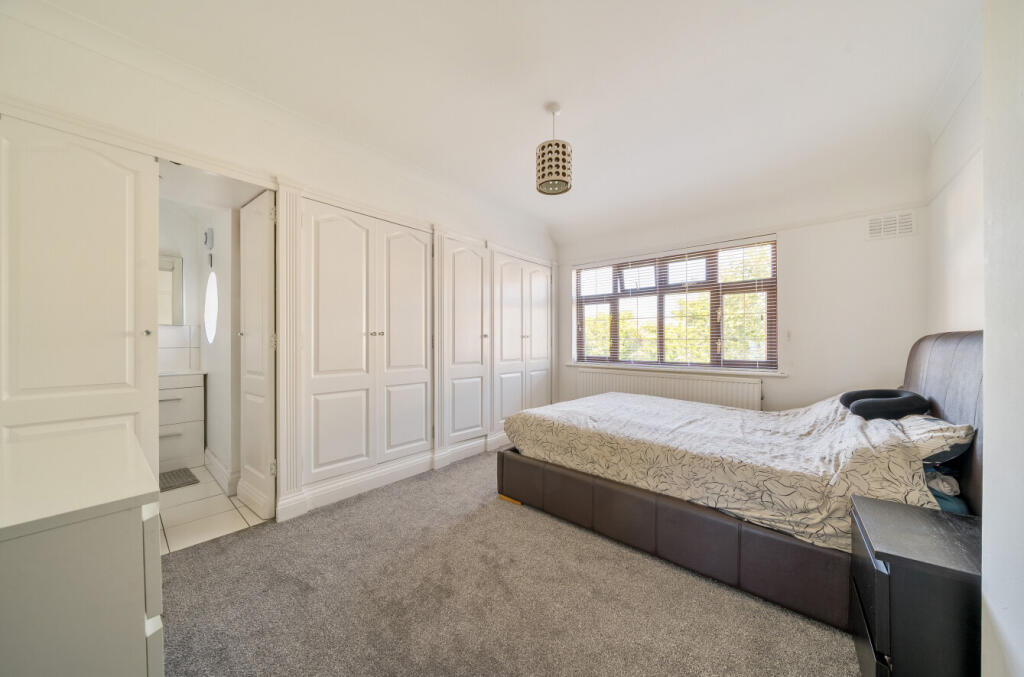 1361858-10-68dbcd...