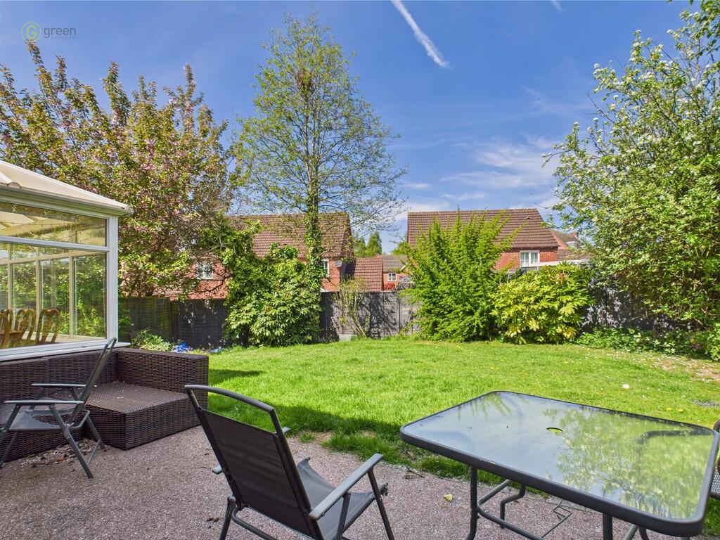 CAM03830G0-PR0142...