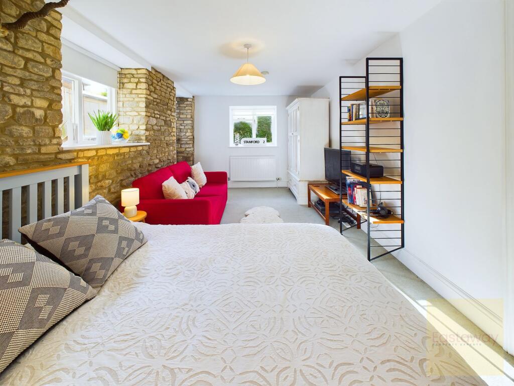 Annexe Lounge / Living Room
