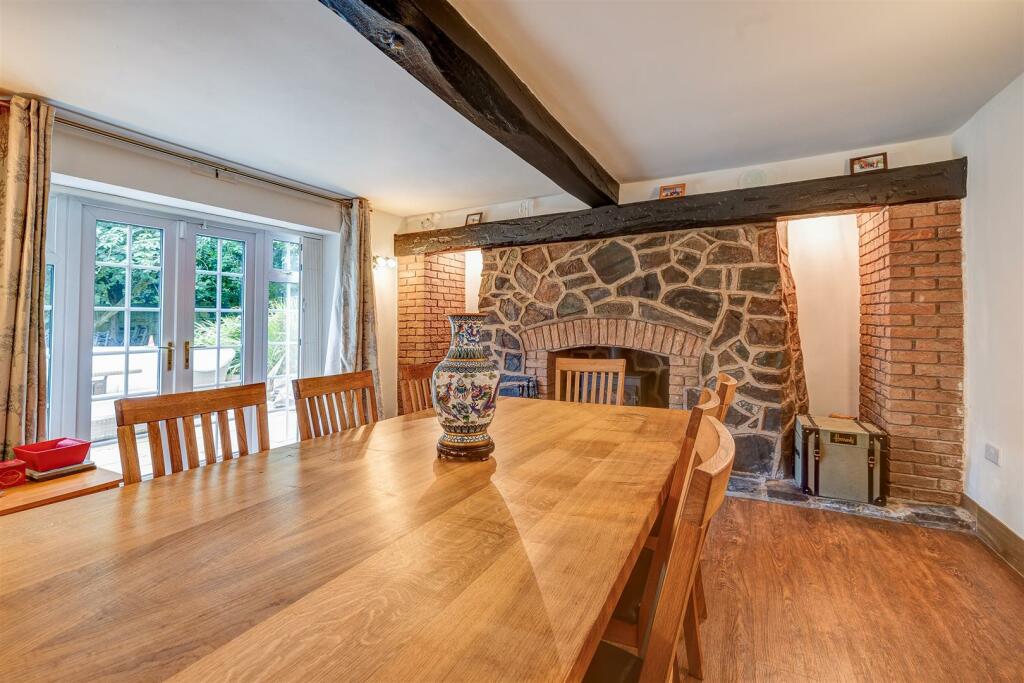 12 Altar Stone Lane, Markfield