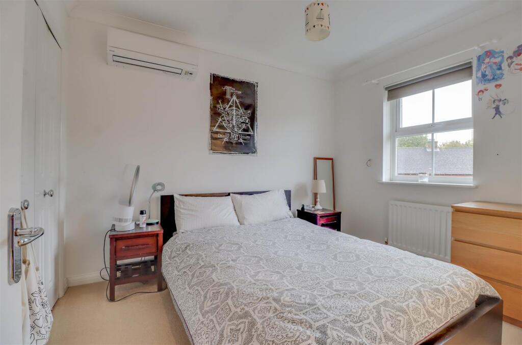 58 NORTON INSIDE-15.jpg