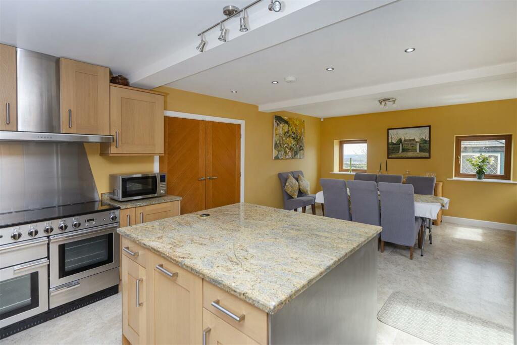 Bramleys Estate Agents - Chapel Street - Golcar - 