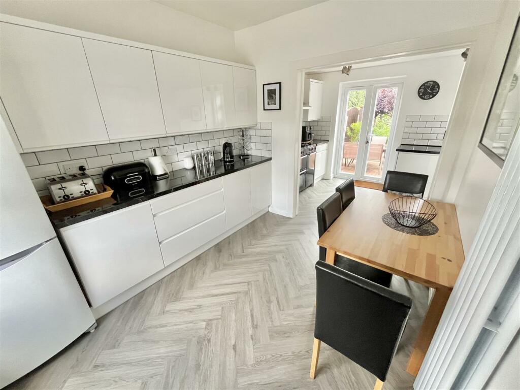 Dining Ktichen Aspect 2