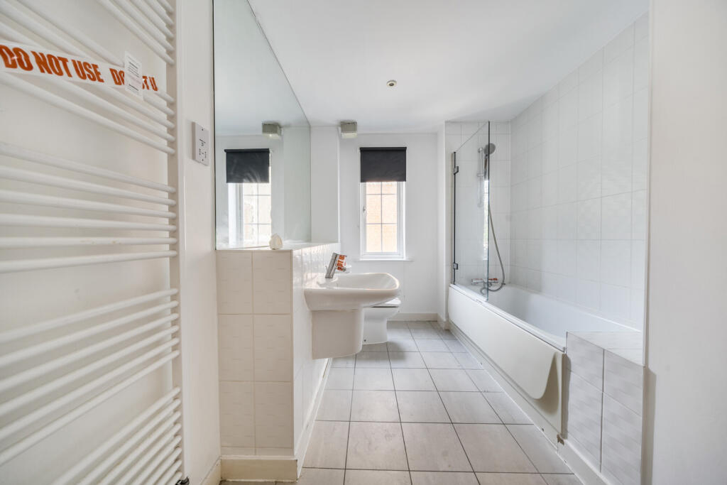 1343735-5-68d1374...