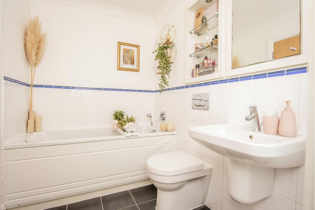 Master En-suite