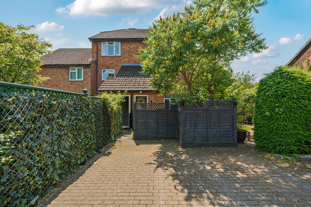 1303840-2-684c131...