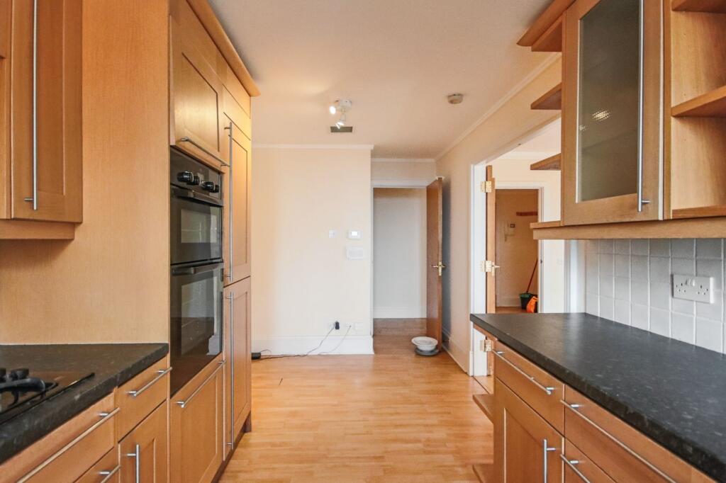 52 Chasewood Park, Harrow on the Hill Harrow HA1 3YR