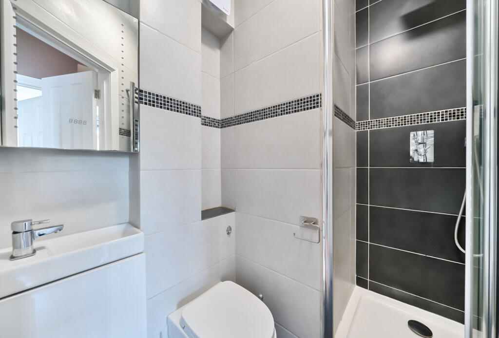 15-681c9089ae64f-...