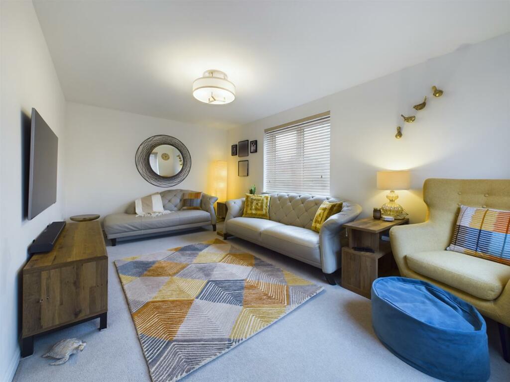 CAM02319G0-PR0118-ST