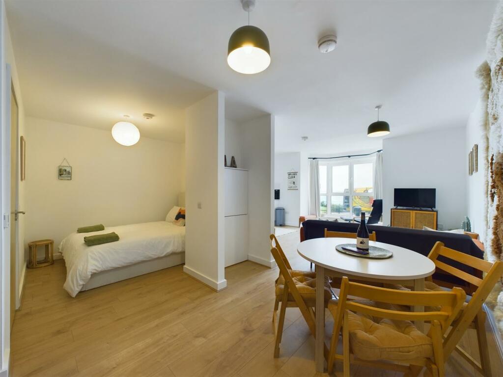 Full apartment